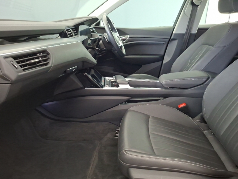 Audi Q8 e tron 250Kw 50 Quattro 95Kwh Sport White #5