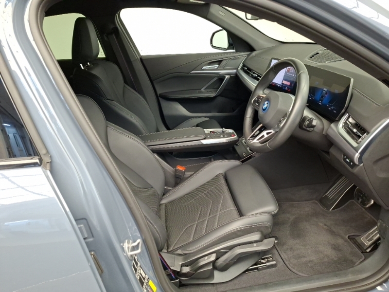 BMW iX2 230Kw Xdrive30 Shadow Edition 65Kwh Grey #6