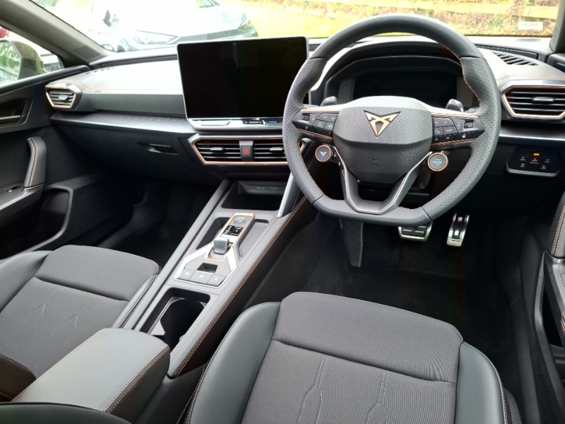 Cupra Leon 1.5 Etsi 150 V1 Dsg Blue