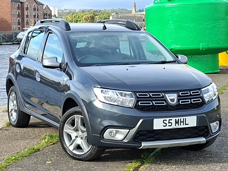 Dacia Sandero Stepway 0.9 Tce Comfort Grey