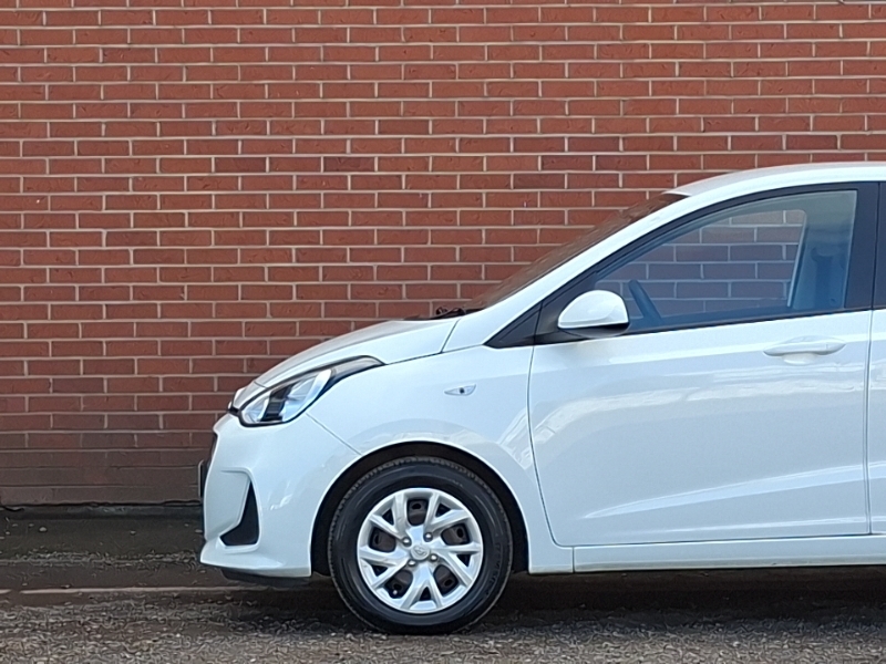 Hyundai I10 1.0 Se White #3