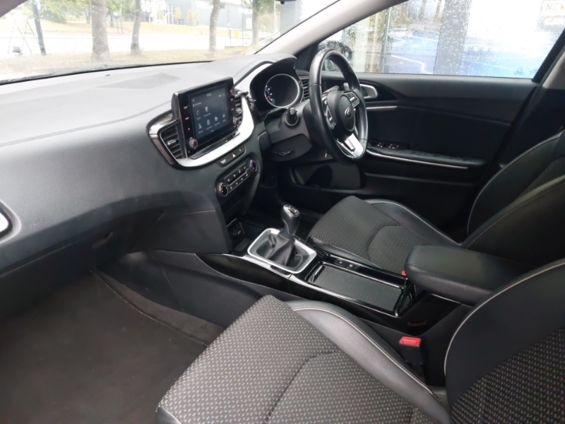 Kia Xceed 1.0T Gdi Isg Edition Black #5