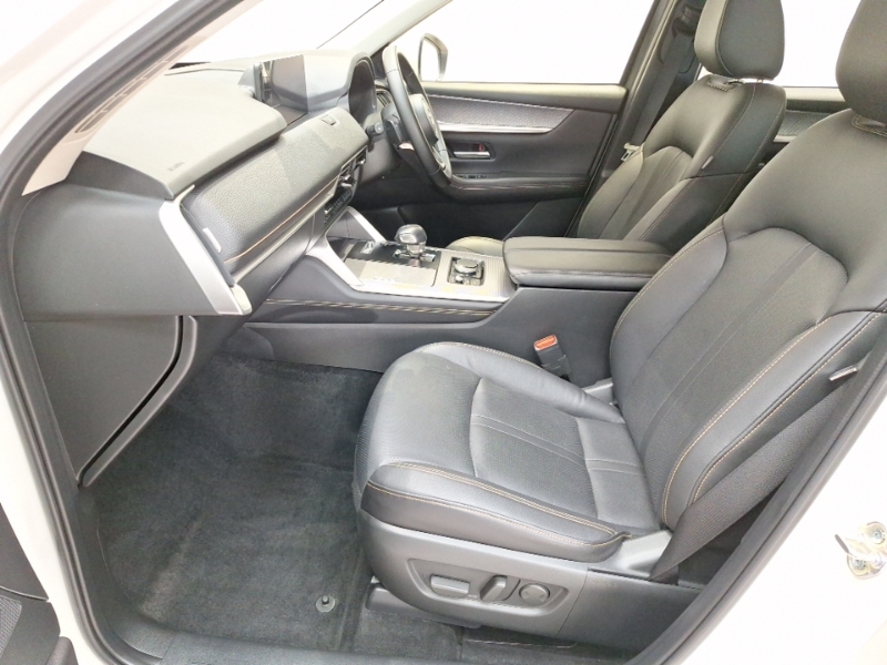 Mazda CX-60 2.5 Phev Exclusive-line Comfort Pack White #4