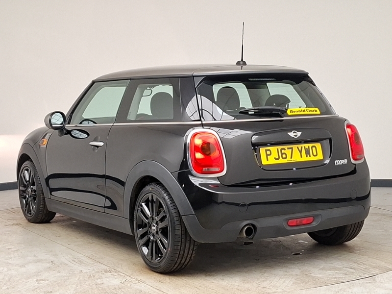 Mini Hatch 1.5 Cooper Seven PJ67YWO Black #2