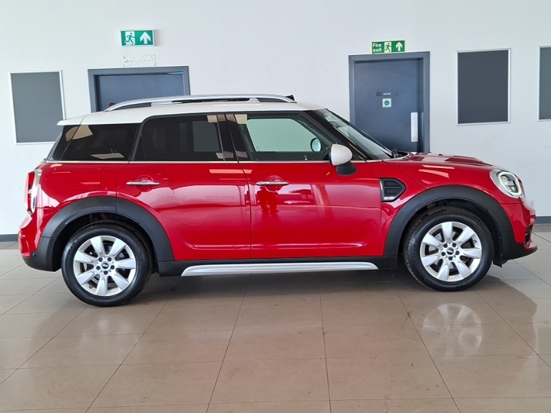 Mini Hatch 1.5 Cooper SB18ZZO Red #3
