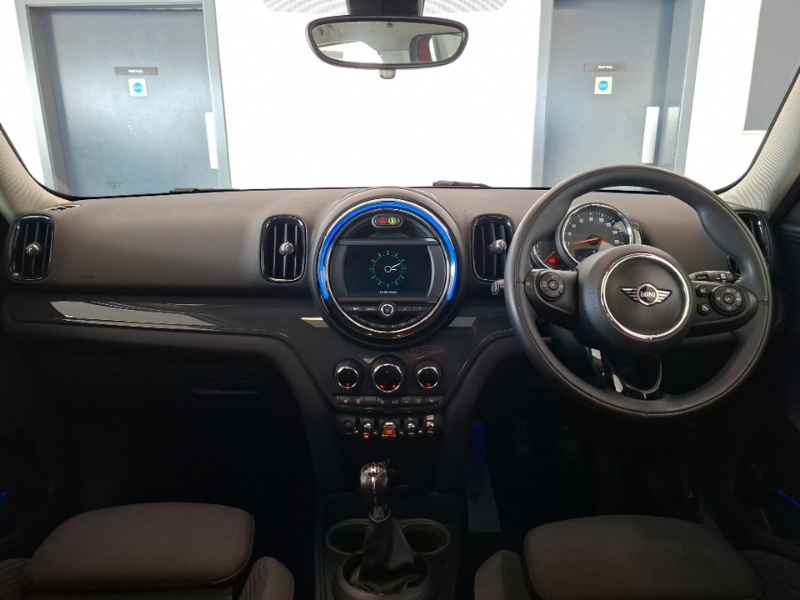 Mini Hatch 1.5 Cooper SB18ZZO Red #4