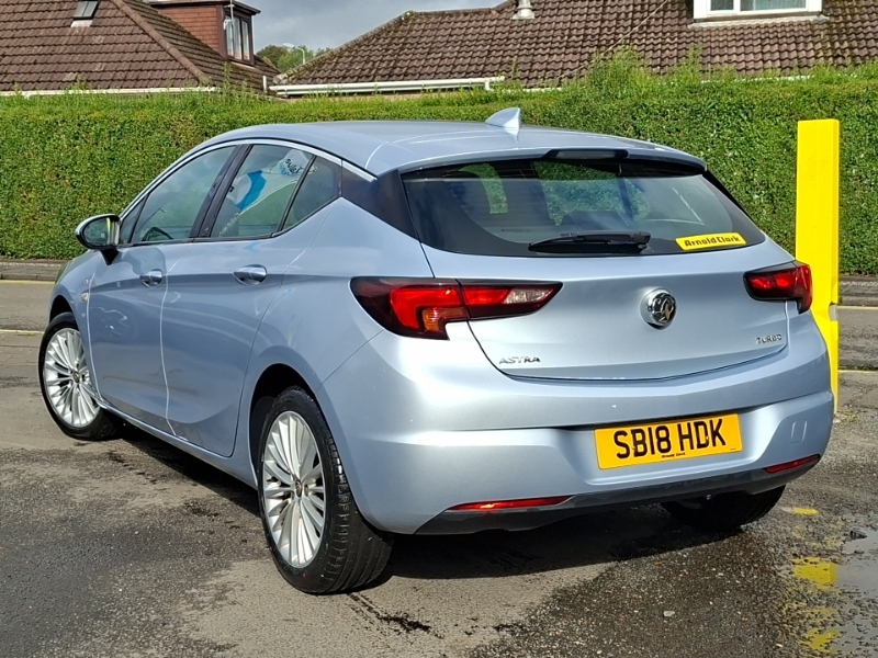 Vauxhall Astra 1.4T 16V 150 Elite Nav Silver #2
