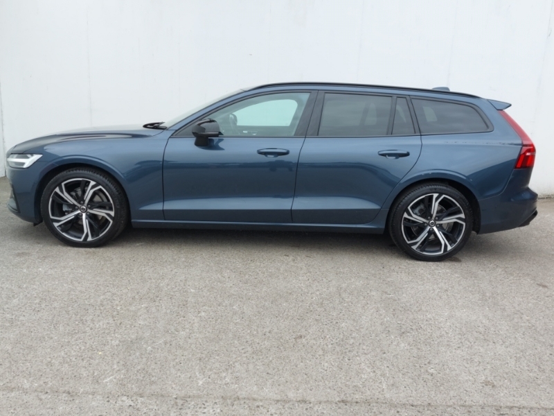 Volvo V60 2.0 B4p Ultra Dark Blue #3