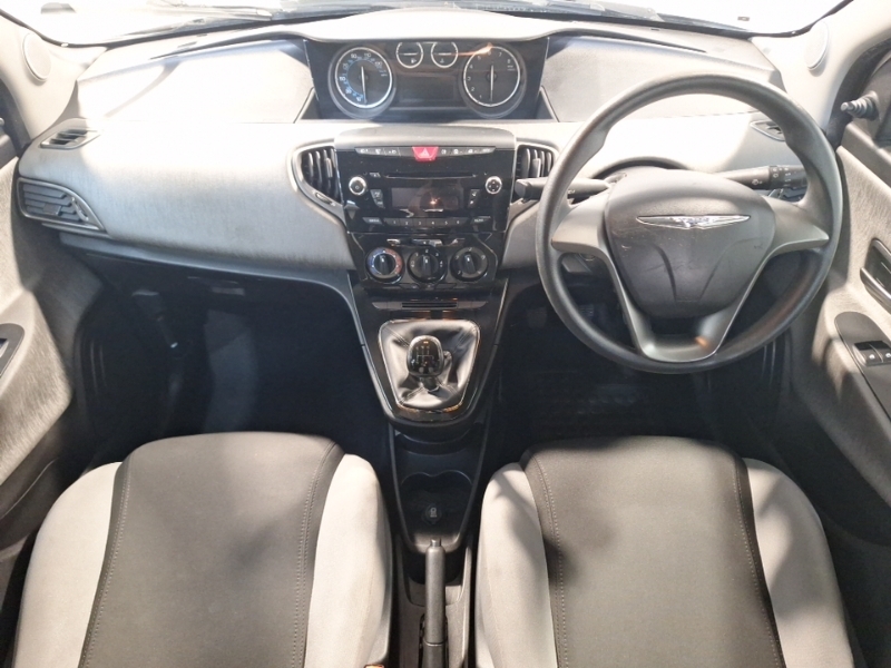 Chrysler Ypsilon 1.2 S SH13VXS White #3