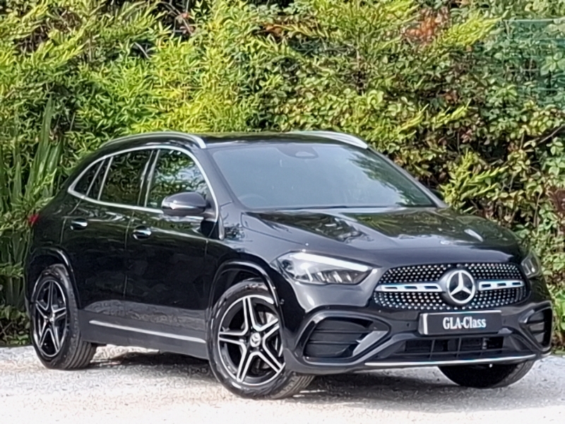 Mercedes-Benz GLA Class Gla 200D Amg Line Executive Black