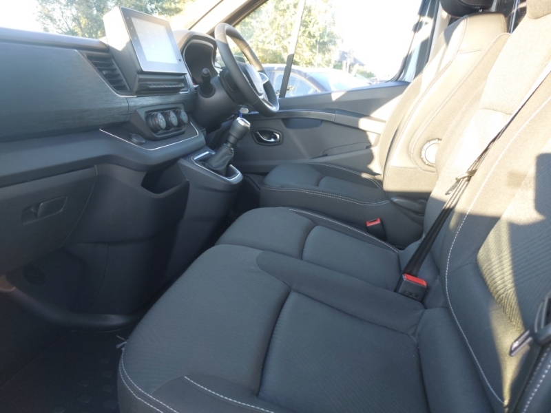 Renault Trafic Sl30 Blue Dci 150 Extra Safety Van Grey #5