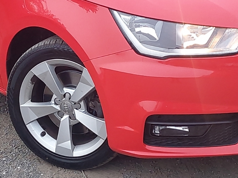 Audi A1 1.4 Tfsi 125 Black Edition Nav S Tronic White #20