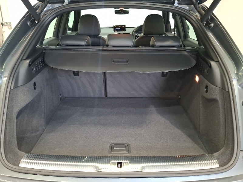 Audi Q3 Black Edition 1.4 Tfsi Cylinder On Demand 150 Ps S  #18