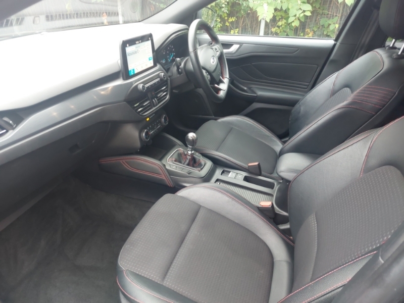 Ford Focus 1.5 Ecoboost 182 St-line X Grey #4
