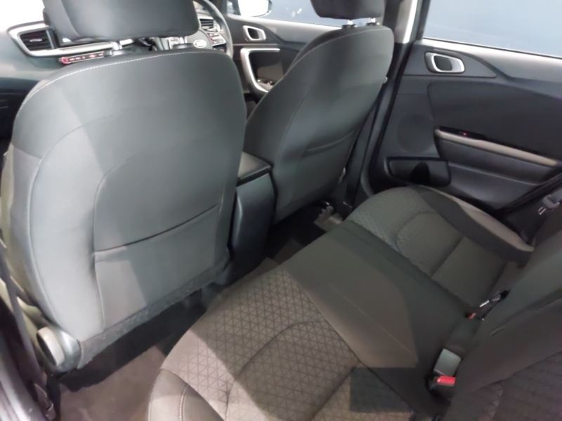 Kia Ceed 1.0T Gdi Isg 2 Black #6
