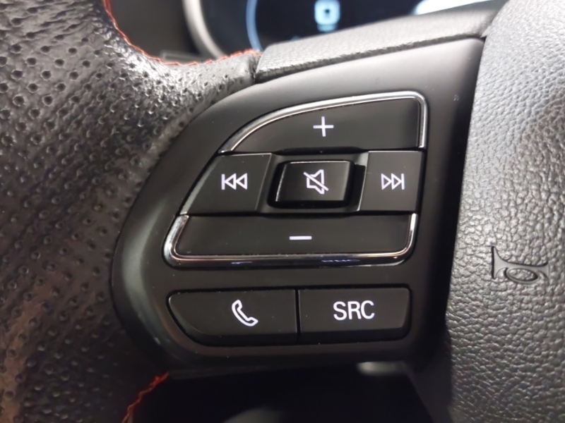 MG ZS Suv 1.5 Vti-tech Exclusive Euro 6 Ss 2021 Black #12