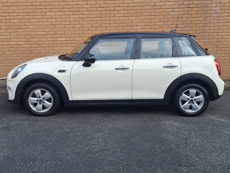 Mini Hatch 1.5 Cooper Classic II White #4