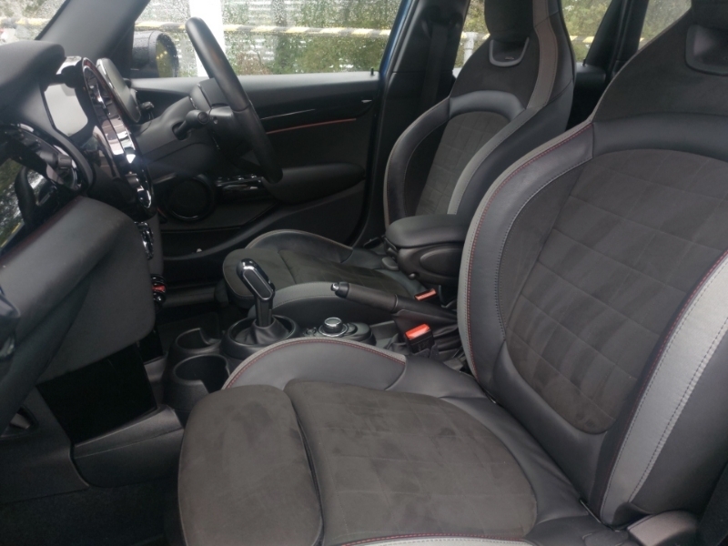 Mini Hatch 1.5 C Exclusive Blue #5