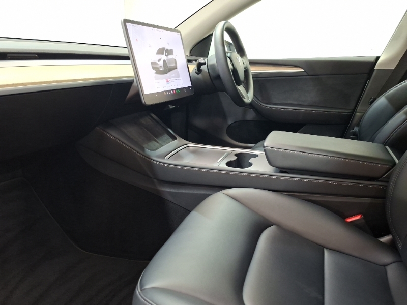Tesla Model Y Long Range Awd LD73NWX White #5