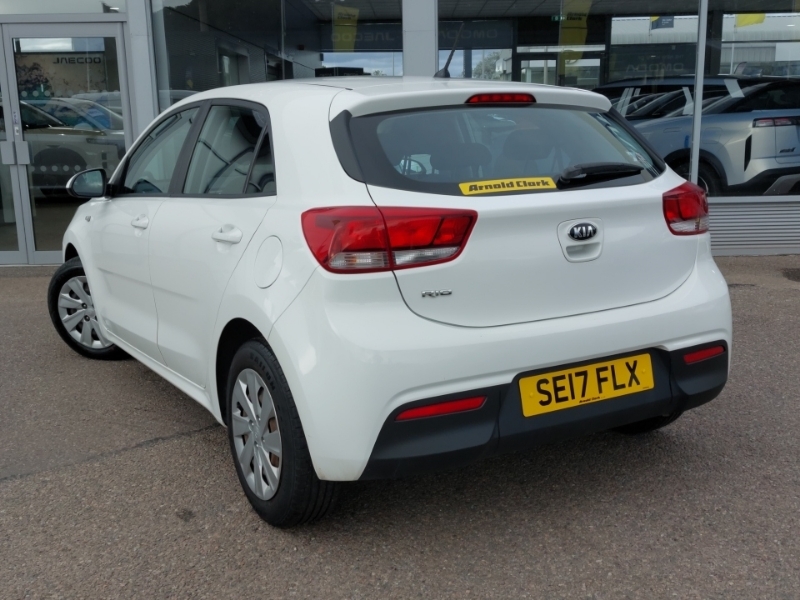 Kia RIO 1.25 1 White #2