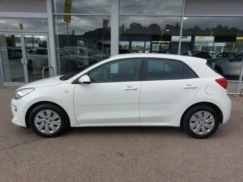 Kia RIO 1.25 1 White #4