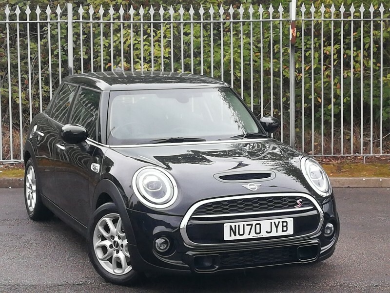Mini Hatch 2.0 Cooper S Classic II Black