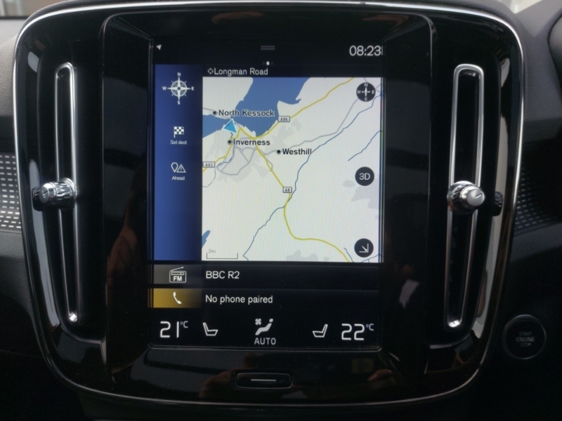 Volvo XC40 2.0 D3 R-design Euro 6 Ss White #10