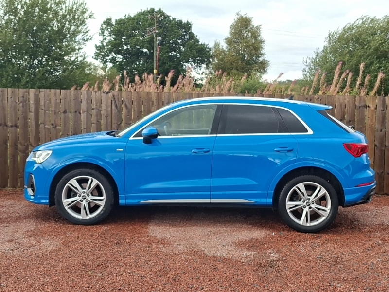 Audi Q3 35 Tfsi S Line BU71YSC Blue #4