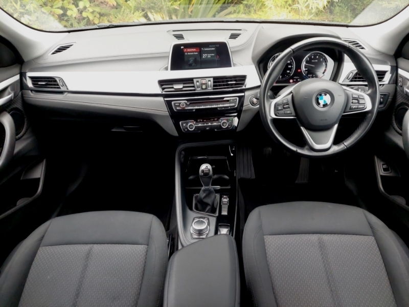 BMW X2 Sdrive 18I Se Black #3