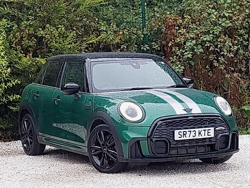Mini Hatch 1.5 C Exclusive Level1 Green