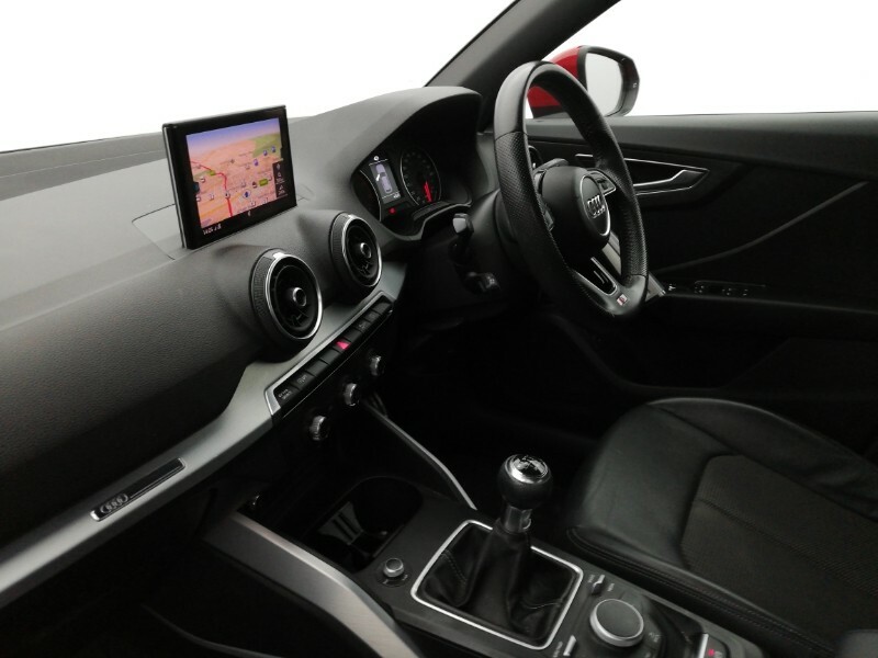Audi Q2 35 Tfsi S Line Red #5
