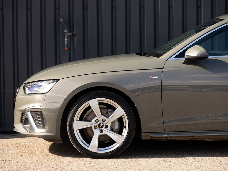 Audi A4 35 Tdi Black Edition S Tronic Grey #17