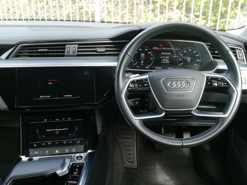 Audi Q8 e tron 300Kw 55 Quattro 114Kwh S Line Blue #7