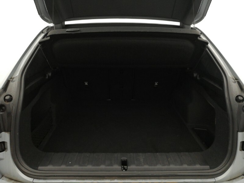 BMW iX2 150Kw Edrive20 M Sport 65Kwh #8