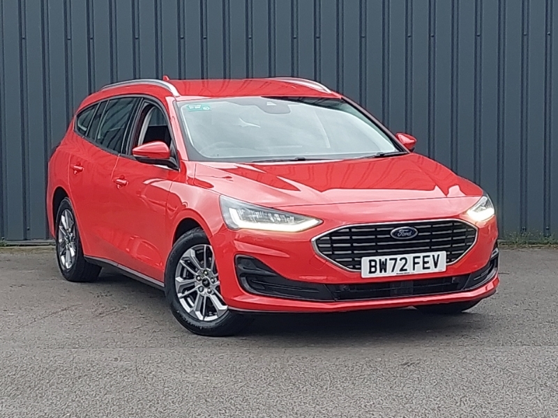 Ford Focus 1.0 Ecoboost Hybrid Mhev 155 Titanium Red