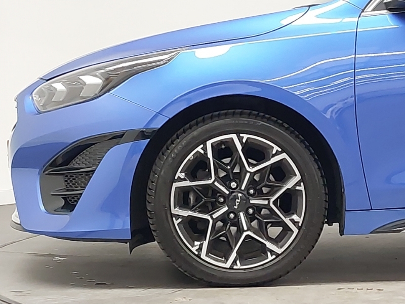 Kia Proceed 1.5T Gdi Isg Gt-line S Dct Red #18
