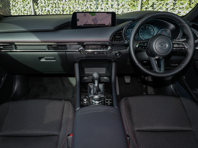 Mazda 3 2.5 E-skyactiv G Mhev 140 Homura Blue #5
