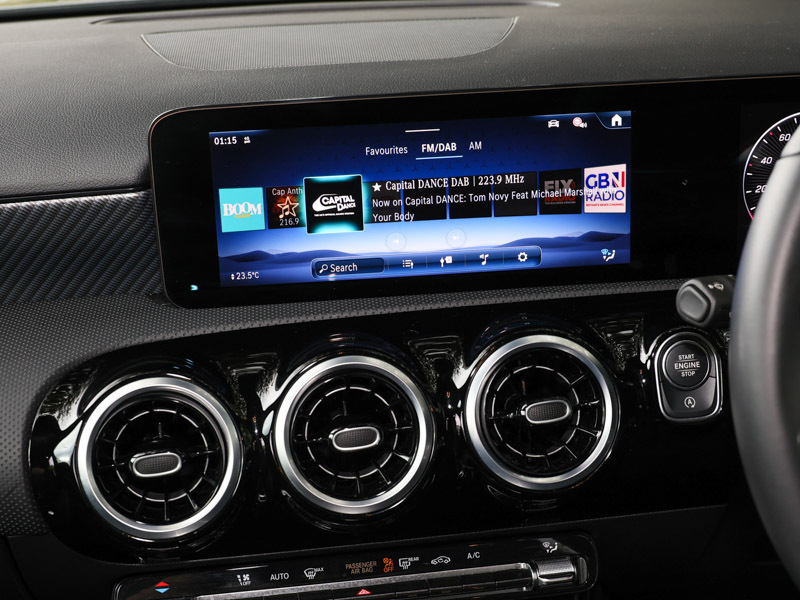 Mercedes-Benz A Class 1.3 A180h Mhev Amg Line Premium Plus Hatchback 5 #16