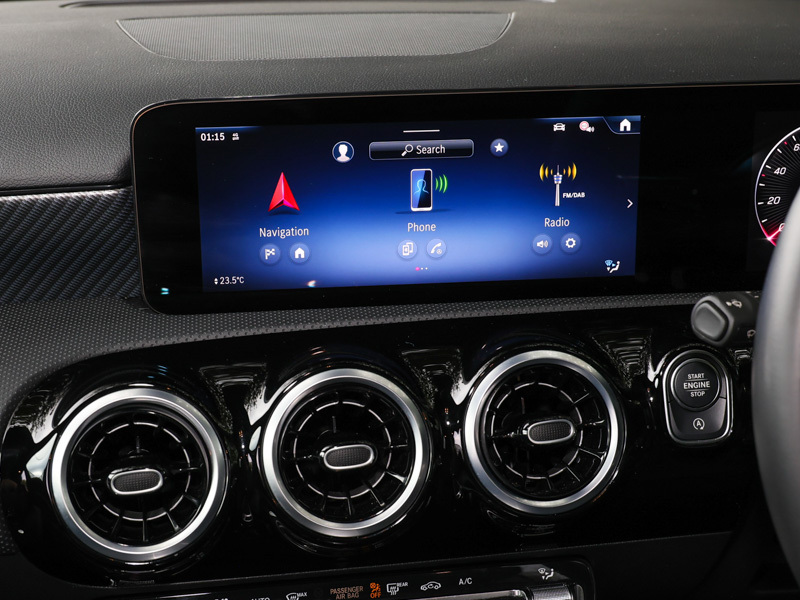 Mercedes-Benz A Class 1.3 A180h Mhev Amg Line Premium Plus Hatchback 5 #15