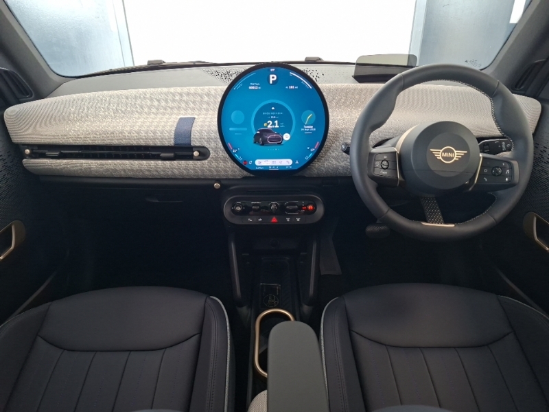 Mini Hatch 135Kw E Exclusive Level 2 41Kwh Black #4