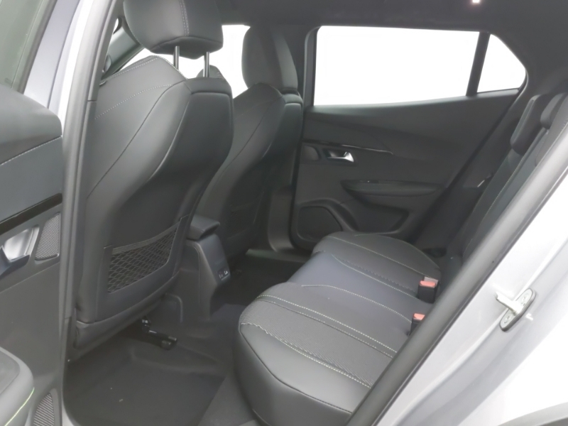 Peugeot e-2008 115Kw Gt 54Kwh Grey #6