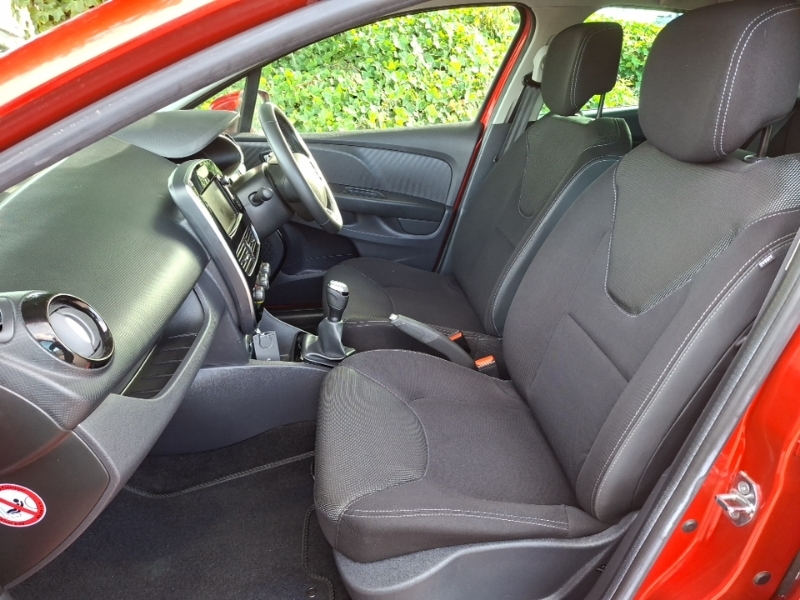 Renault Clio 0.9 Tce 90 Iconic Red #5