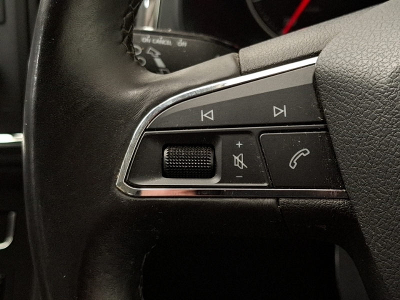 Seat Ateca 2L Fr White #12
