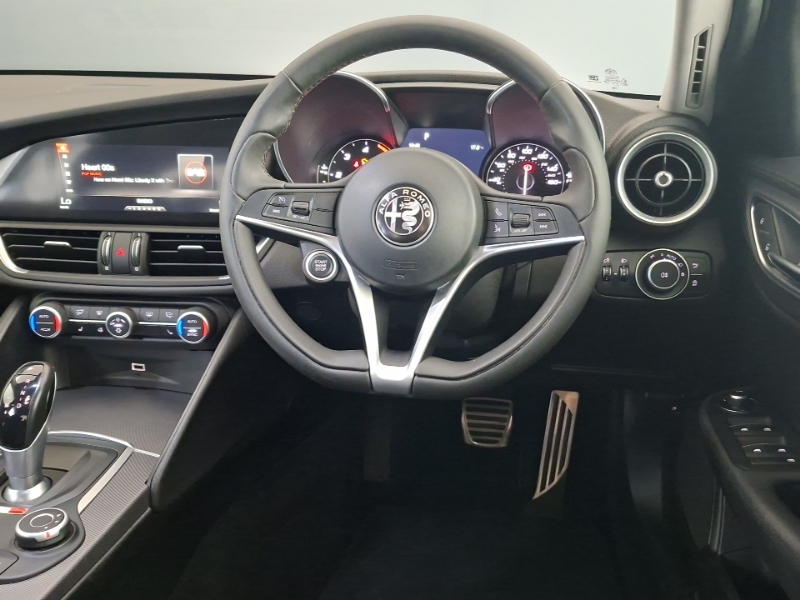 Alfa Romeo Giulia Romeo 2.0 Tb White #8