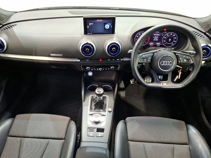 Audi A3 35 Tfsi Black Edition Grey #3
