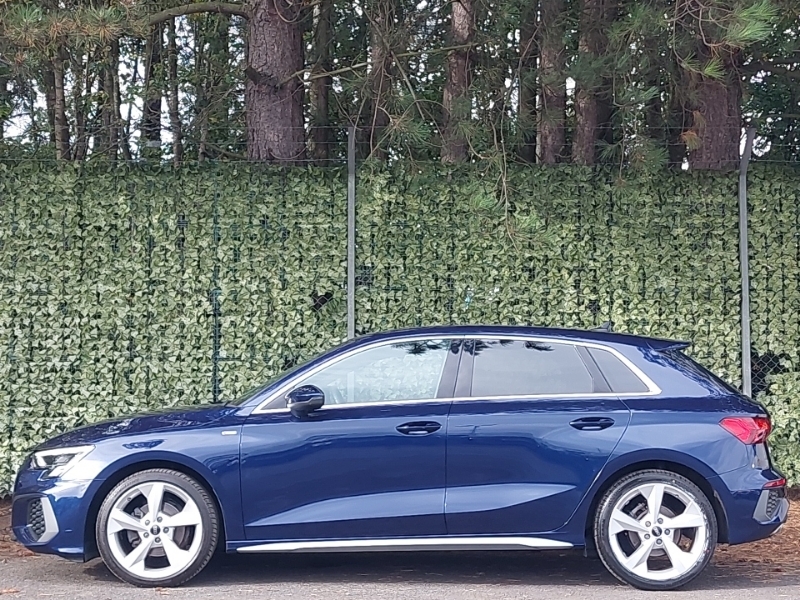 Audi A3 30 Tfsi S Line Blue #4