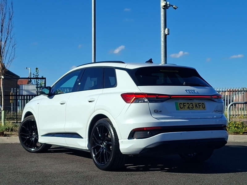 Audi Q4 E Tron 150Kw 40 82.77Kwh Edition 1 Cstech White #2