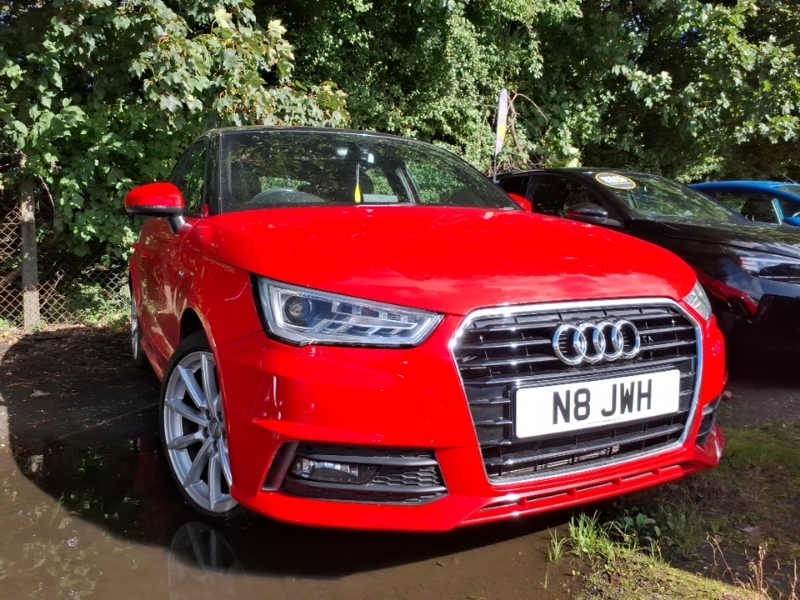Audi A1 1.4 Tfsi S Line S Tronic Red