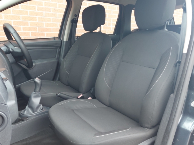 Dacia Duster 1.5 Dci Laureate Edc Euro 6 Ss White #15