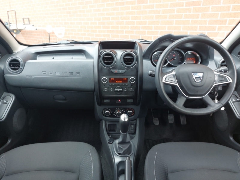 Dacia Duster 1.6 Sce 115 Ambiance Grey #3